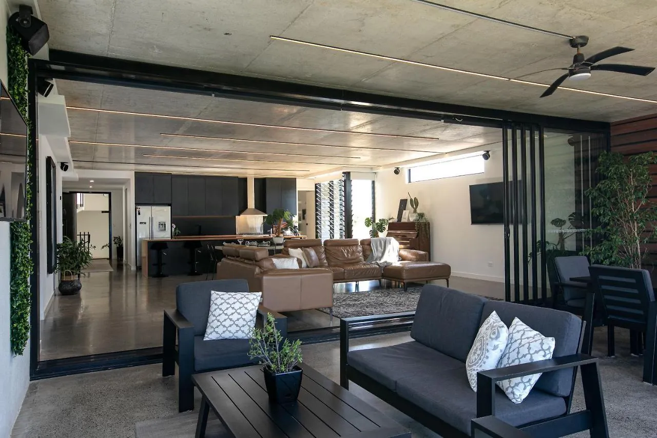 Ivy Villas Mackay Australia